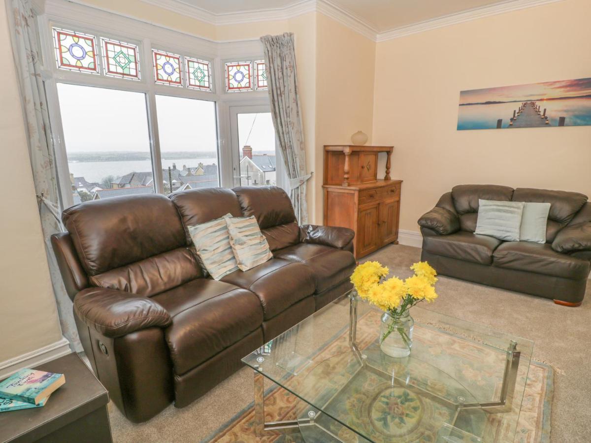 Preswylfa Villa Caernarfon Bagian luar foto