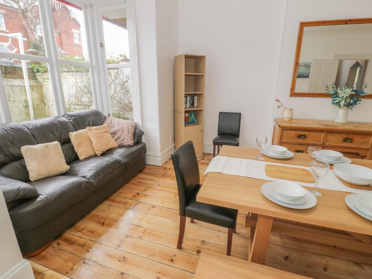 Preswylfa Villa Caernarfon Bagian luar foto