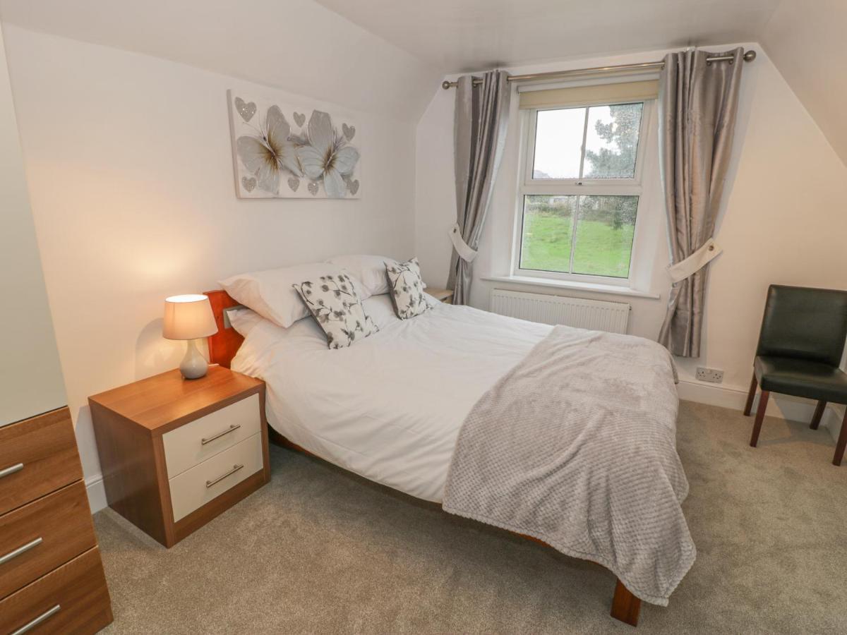 Preswylfa Villa Caernarfon Bagian luar foto