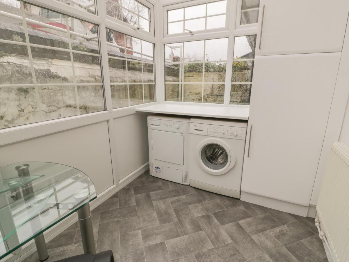 Preswylfa Villa Caernarfon Bagian luar foto