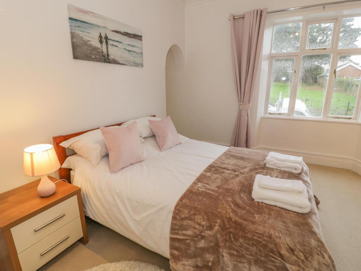Preswylfa Villa Caernarfon Bagian luar foto